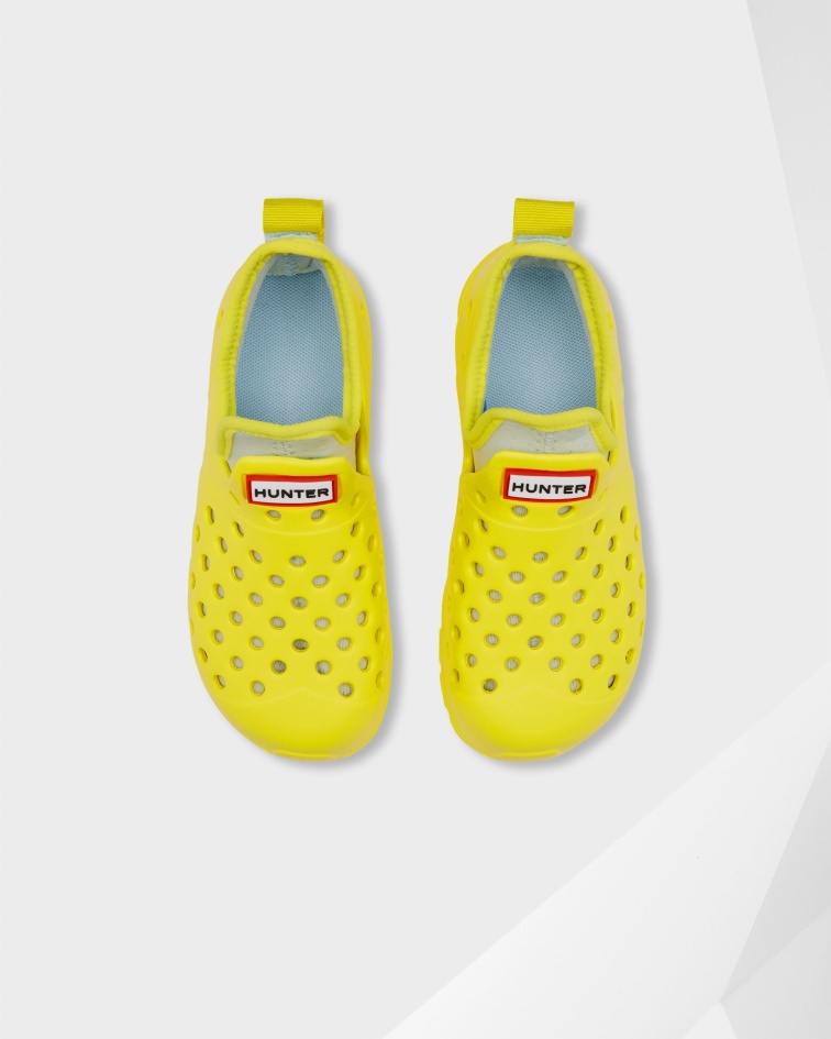 Hunter Little Kids Lightweight Outdoor Water Shoe Spanish Dancer Yellow-Spearmint