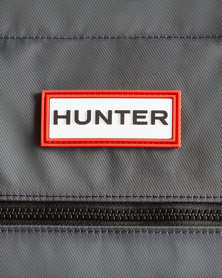 Hunter Nylon Medium Top Clip Tote Bag Navy