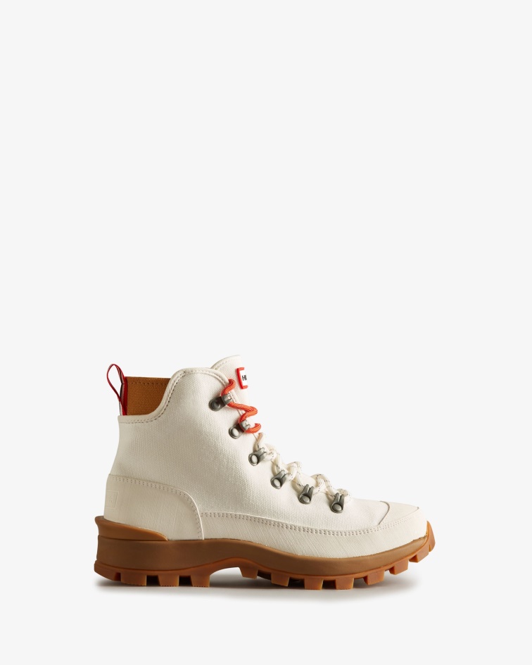 Hunter Women's Canvas Desert Commando Boots Natural
