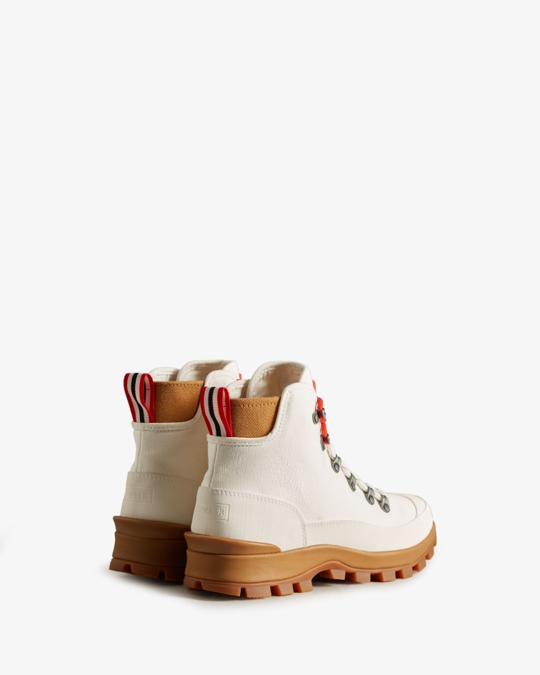 Hunter Men's Canvas Desert Commando Boots Natural