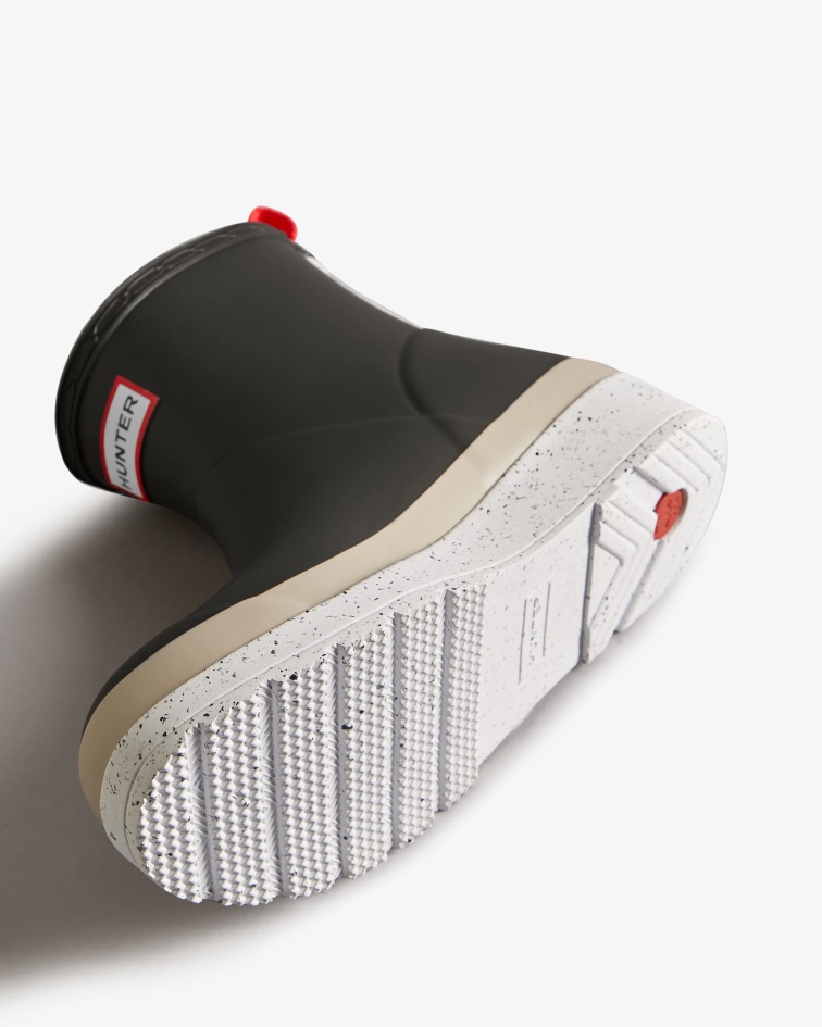 Hunter Women's Play Short Speckle Rain Boots Black-Steall Grey-Spurrey